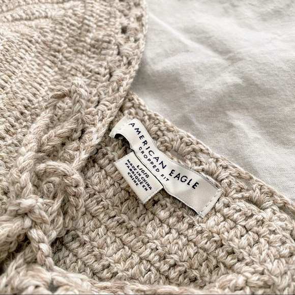 AE| Knit-tie Crop Top - Picture 5 of 6